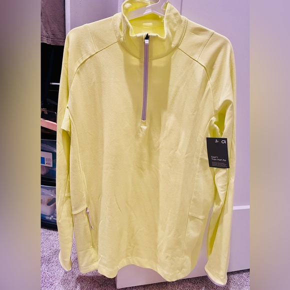 Gap, half zip Polyester dry fit long sleeve trainer, yellow  florescent size S. - Picture 2 of 9